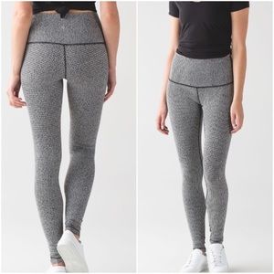Lululemon Wunder Under Hi Rise Teeny Tooth Pant 6